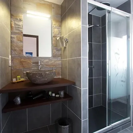 L'ostrea Hotel 3*